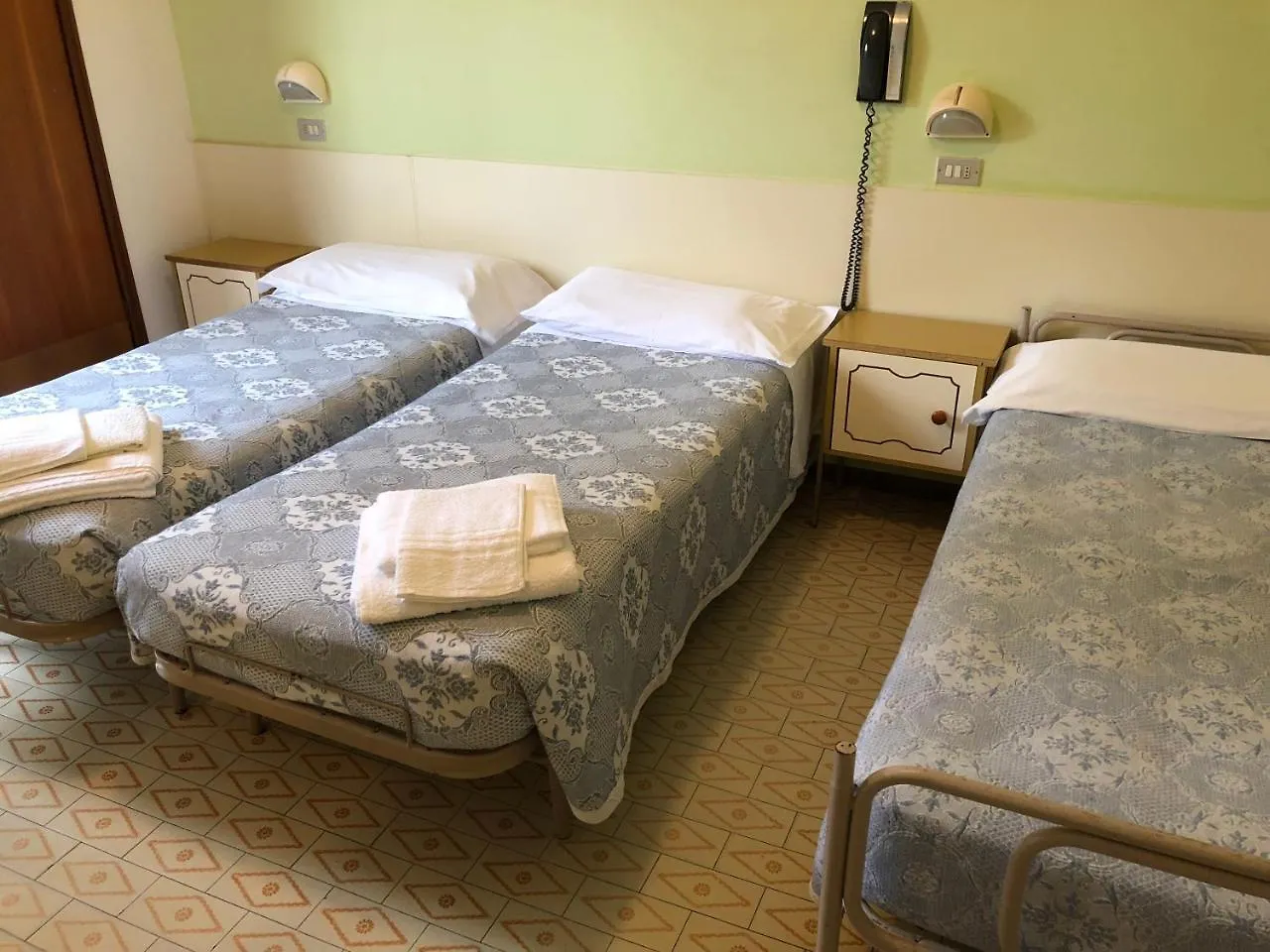 Be Hotel Rimini 3*,  Italy